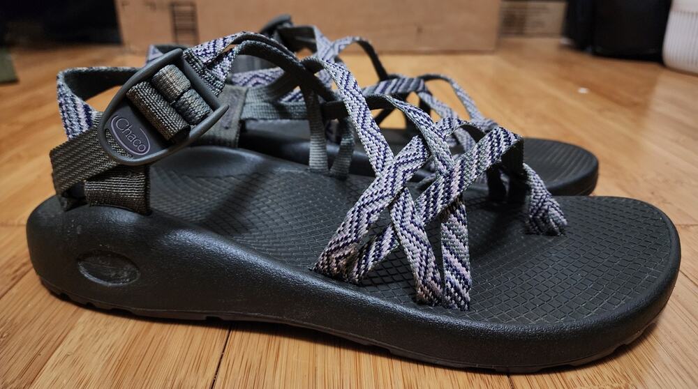 Chaco ZX/2 Yampa Gray Purple Beach Adjustable Sport Sandals Women's size 10